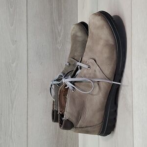 Bogs Mens Eugene Chukka Waterproof Leather Boots shoes sz 11.5